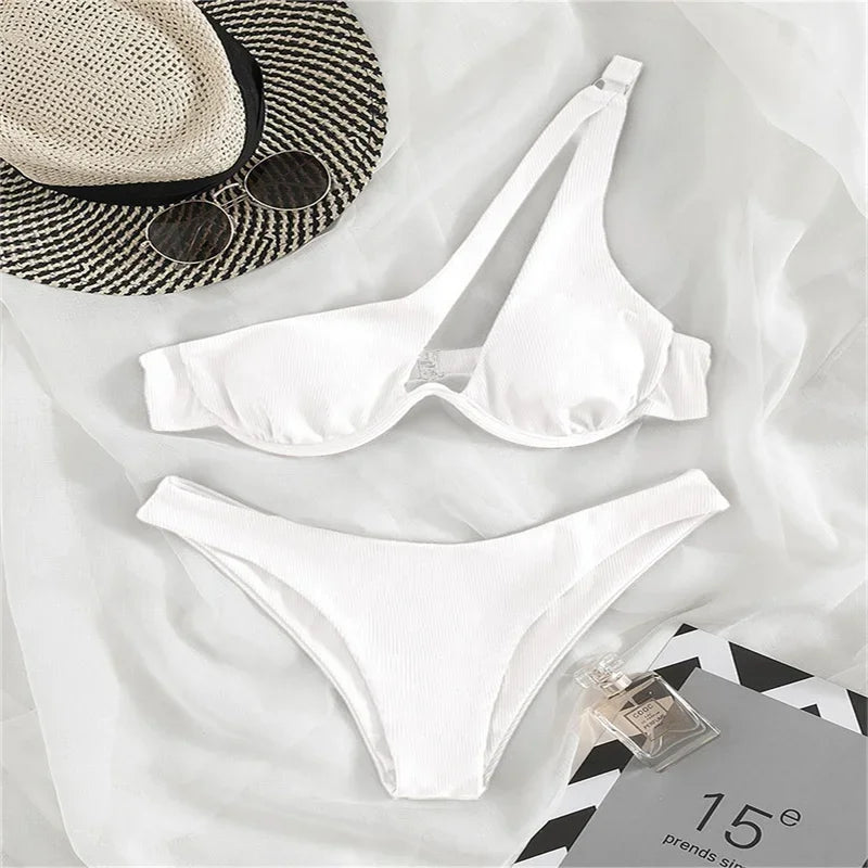 Ladies Bikini Multicolour Sole Shoulder