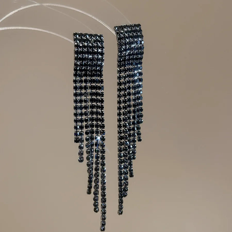Diamond-inlaid Fringed Jewelry Set