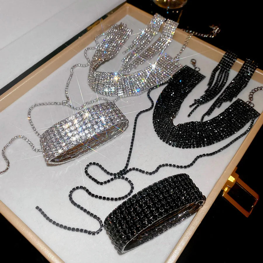 Diamond-inlaid Fringed Jewelry Set