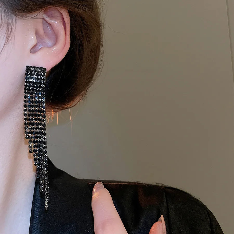 Diamond-inlaid Fringed Jewelry Set